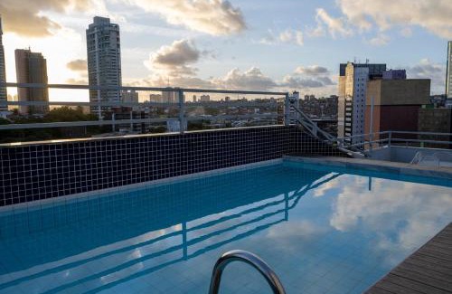 Caminho das Arvores Apartment | Pet Friendly Flat Express 1 - Rated 9.3 with Pool Access