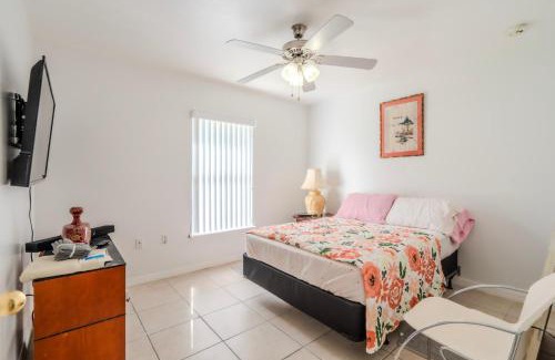 Plymouth House | 1 Flint and Kingscrest, LLC