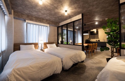Niyodogawai Onsen Apartment | Explore 74 Grande Room in Kochi with Family-Friendly Amenities