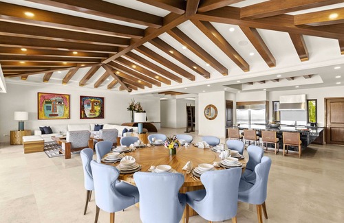 San Jose del Cabo House | Stunning Retreat at Palmilla Golf Course with Ocean Views