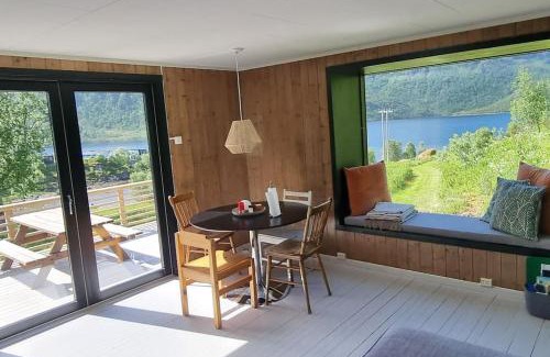 Oksnes House | Discover 1 Hel Hytte with Ocean View in a Scenic Area
