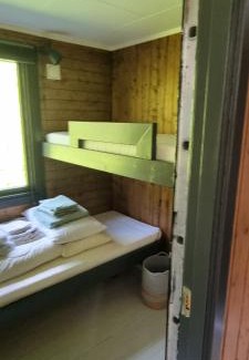 Oksnes House | Discover 1 Hel Hytte with Ocean View in a Scenic Area
