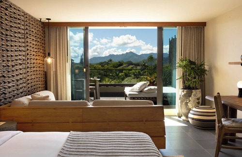 Princeville Resort | Experience Elegance at 1 Hotel Hanalei Bay with Spa & Pool