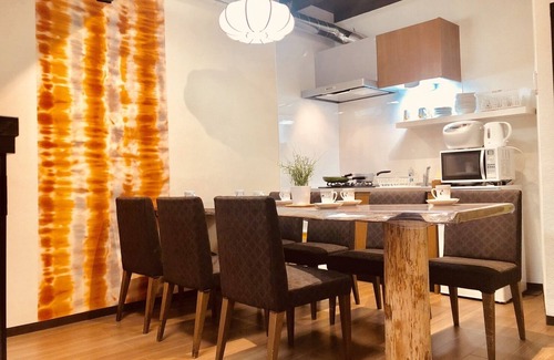 Ikuno House | Elegant 4LDK House for Rent - Family-Friendly with Breakfast