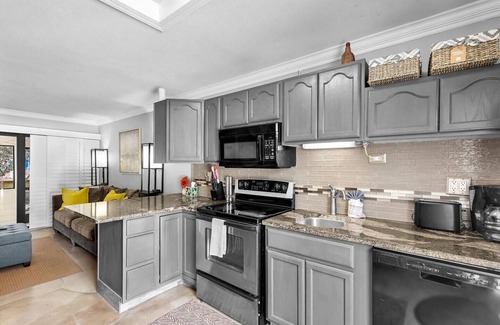 Marathon Condo | #1 Island Hideaway Marathon Vacation Rental