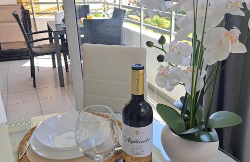 Torreblanca Apartment | Oceanfront Retreat at Apartamento La Brisa Marina