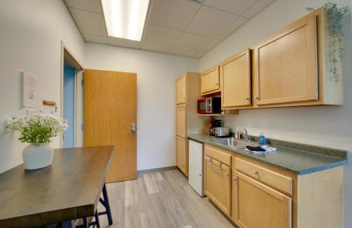New Kensington Apartment | Pet-Friendly New Kensington Vacation Rental with Patio