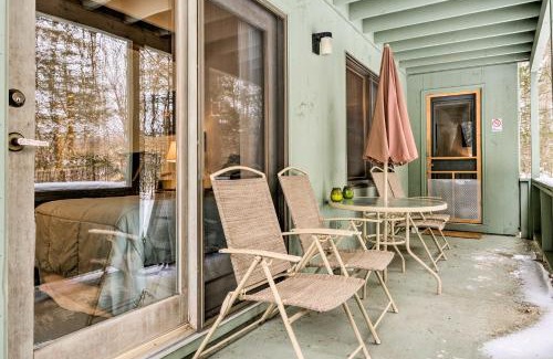 Bartlett Apartment | Convenient Bartlett Condo near Attitash Resort with Pool