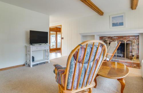 West Dennis House | Family-Friendly Cape Cod Getaway Just 1 Mile from Beach