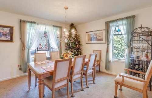 Lower Township House | 1 Mi to Beach Eclectic Home in North Cape May!