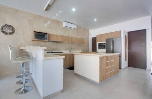 Villa Juarez House | Inviting Playa Del Carmen Retreat with Pool & Beach Access