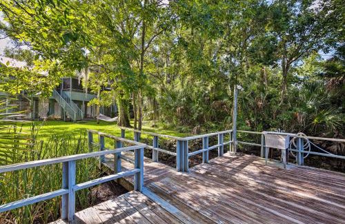 Crystal River House | Family-Friendly Crystal River Home with Dock Near Launch