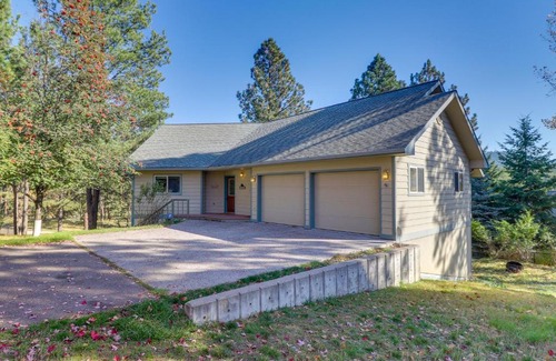 Bigfork House | Relax at Bigfork Village Retreat near Flathead Lake!