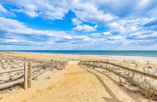 Point Pleasant Beach House | 1 Mi to Jenkinsons Boardwalk Family Gem with Grill