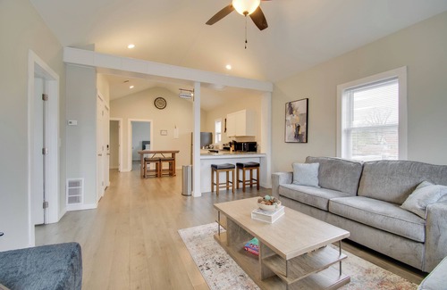 Oswego House | < 1 Mi to Lake Ontario: Oswego Group Retreat