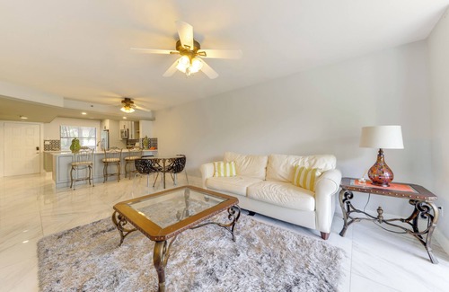 Island Estates Condo | 1 Mi to Lantana Beach: Canal-View Condo w/Pool