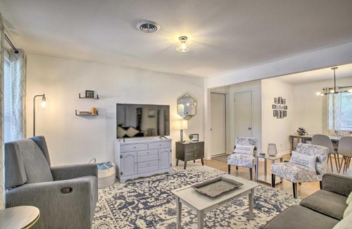 Brenham House | Cozy Brenham Home with Fire Pit, Steps from Main Street