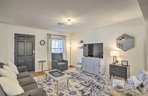 Brenham House | Cozy Brenham Home with Fire Pit, Steps from Main Street