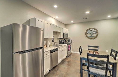 Bull Shoals Condo | Idyllic Bull Shoals Retreat with Spa and Lake Views