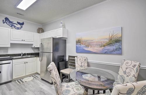 Vaught Condo | Bright Myrtle Beach Condo with Pool and Oceanfront Views