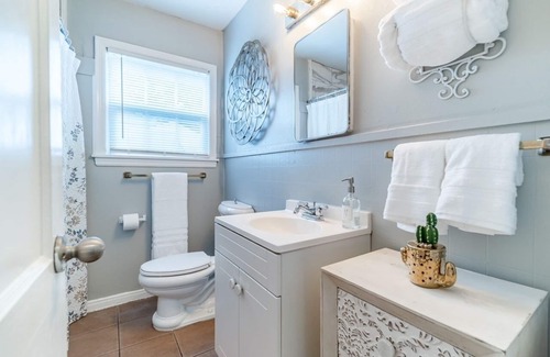 Original Town House | Quiet Retreat 1 Mile from Downtown Carrollton - Guest Rated 10/10