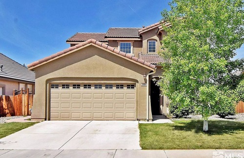 Sparks House | Convenient Stay Near Golden Eagle Sports Complex