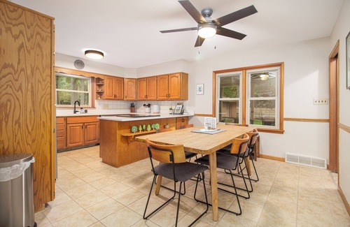 South Bend House | Ideal Family Retreat Near ND: Renovated 4-Bed Home