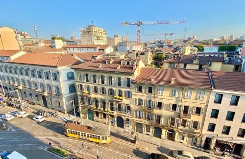 Cerchia dei navigli Apartment | 1 min Castle - 7 min Cathedral on Walk Prestige Apartment