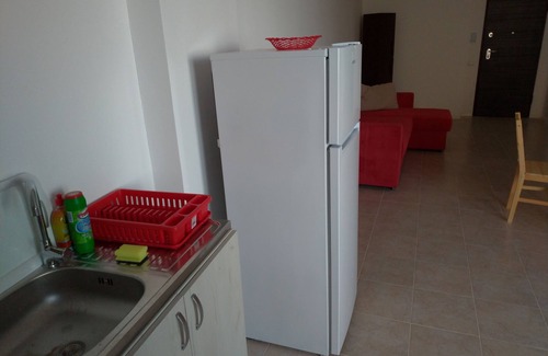 Mamaia-Sat Apartment | Steps to the Beach: Ocean View & Pet Friendly Retreat