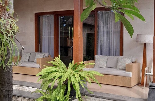Batubulan Villa | Convenient 2 Bedroom Villa with Private Pool Near Zoo