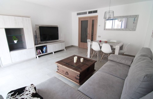 Cambrils Apartment | New Beachfront Retreat with Pool and Ocean View in Cambrils