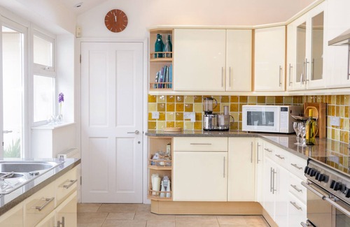 Salcombe Cottage | Pet-Friendly 1 Orchard Cottages with Garden in Salcombe