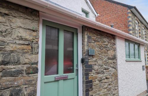 Rhayader House | Family-Friendly Stays at 1 Penporth: Ideal for Everyone