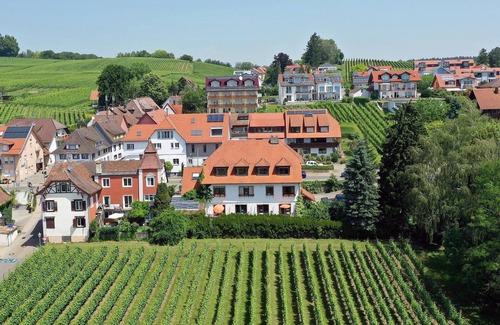 Hagnau Apartment | Family Room with Ocean View and Breakfast Included