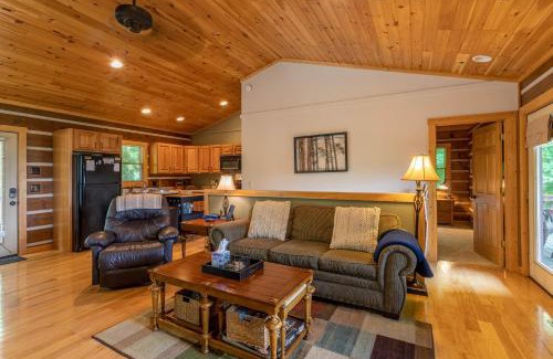 Todd House | Relaxing Retreat for Families and Pets in a 4-Star Haven