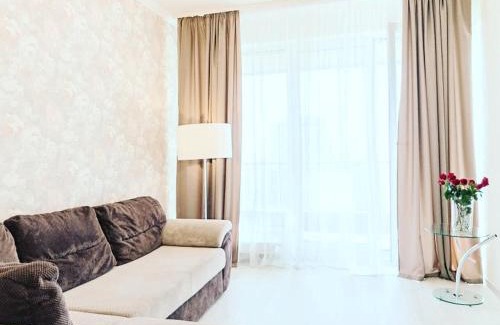 Obolon' Apartment | Cozy 1-Bedroom Retreat in Obolon with River Views