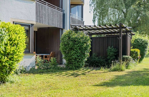 Immenstaad am Bodensee Apartment | Top-Rated 1-Room Apartment with Kitchen & Child-Friendly Access