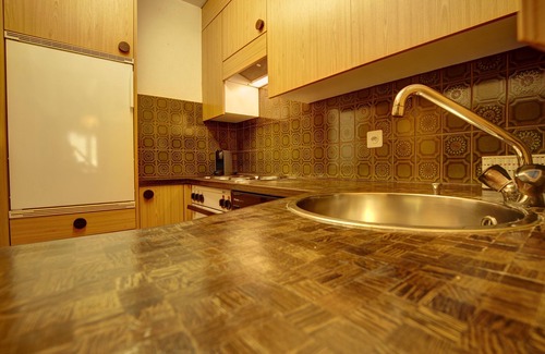 Silvaplana Apartment | Scenic Lake View Flat - Guest Rated 9.8 with Spa Access