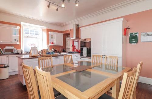 Buckie House | Pet-Friendly Retreat at 1 Seafield Street with Top Ratings