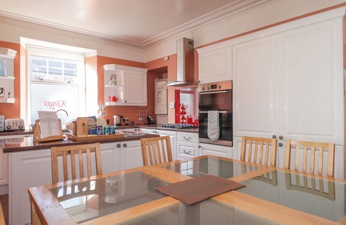 Cullen Cottage | Pet Friendly Retreat at 1 Seafield Street in Cullen