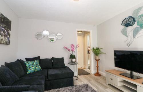 Kirdford Apartment | 1 Stonewall Cottages