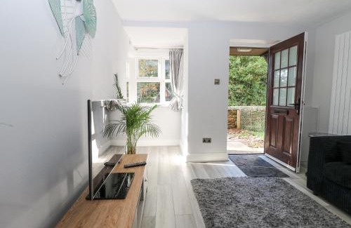 Kirdford Apartment | 1 Stonewall Cottages