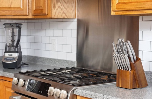 Wetmore House | 1-Story/Pool/BBQ/Game Rm/Less than 10 mins. to Main Attractions/Shops/Golf