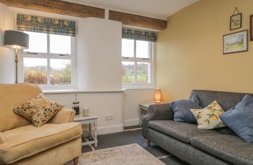 Crook House | Enjoy a Relaxing Stay at 1 Sunny Point Cottages