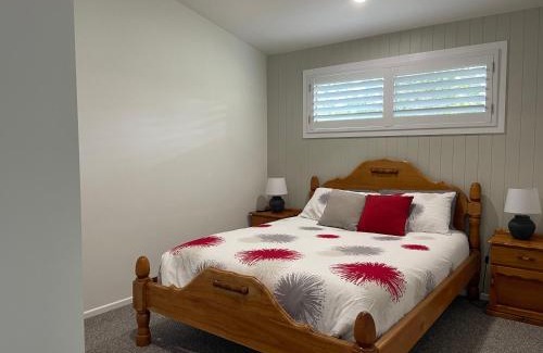 Wooli House | Relax at 1 Tree Escape: Ocean Views & Pet-Friendly Stays