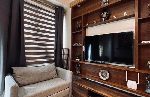 Iloilo Apartment | Urban Elegance: Guest Rated 9.3 with Pool & Pet-Friendly