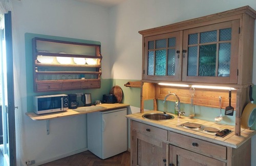 Bad Kohlgrub Apartment | Cozy 1-Bedroom Apartment at Landhaus Schönblick
