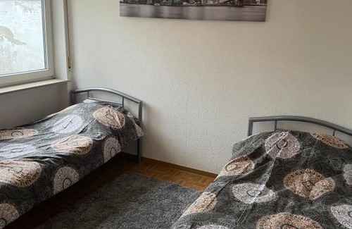 Bruchsal House | Cozy 1 Room Retreat for Two in Peaceful Bruchsal