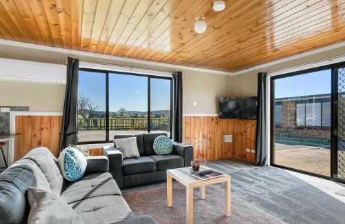 St Helens Apartment | 10-72 at Kellraine - Fully self contained
