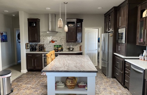 Pahrump House | Explore a 10-Acre Farm Near Death Valley with Amenities